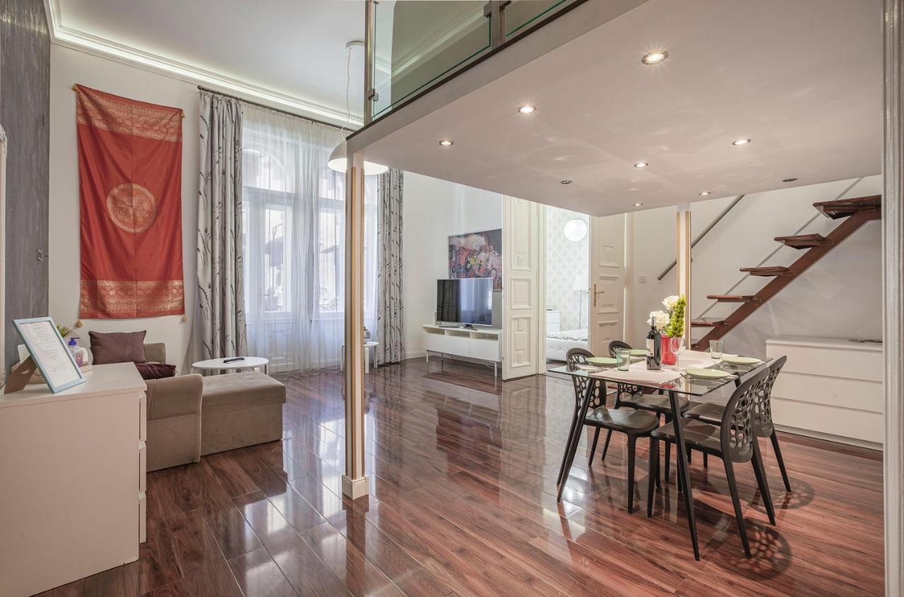 Апартаменти Luxury Art Deco Flat / Big Balcony Будапешт Екстер'єр фото